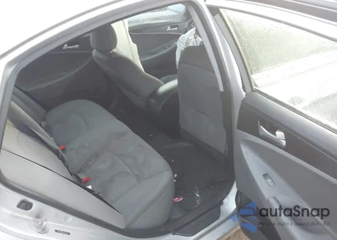 2013 Hyundai Sonata Gls z USA, uszkodzony, nr VIN 5NPEB4AC8DH650929